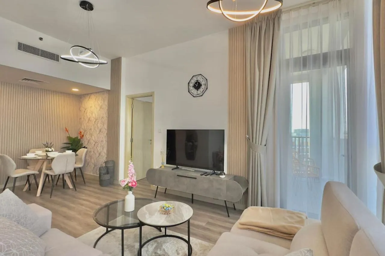דירות דובאי Sleek 1Br Getaway At Dania 1 With Inviting Balcony By Vibel 0*,  איחוד האמירויות הערביות