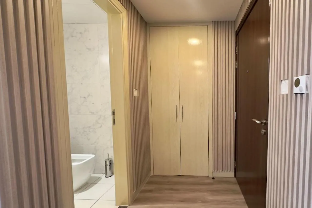 Sleek 1Br Getaway At Dania 1 With Inviting Balcony By Vibel Apartment Dubai 0*,  United Arab Emirates