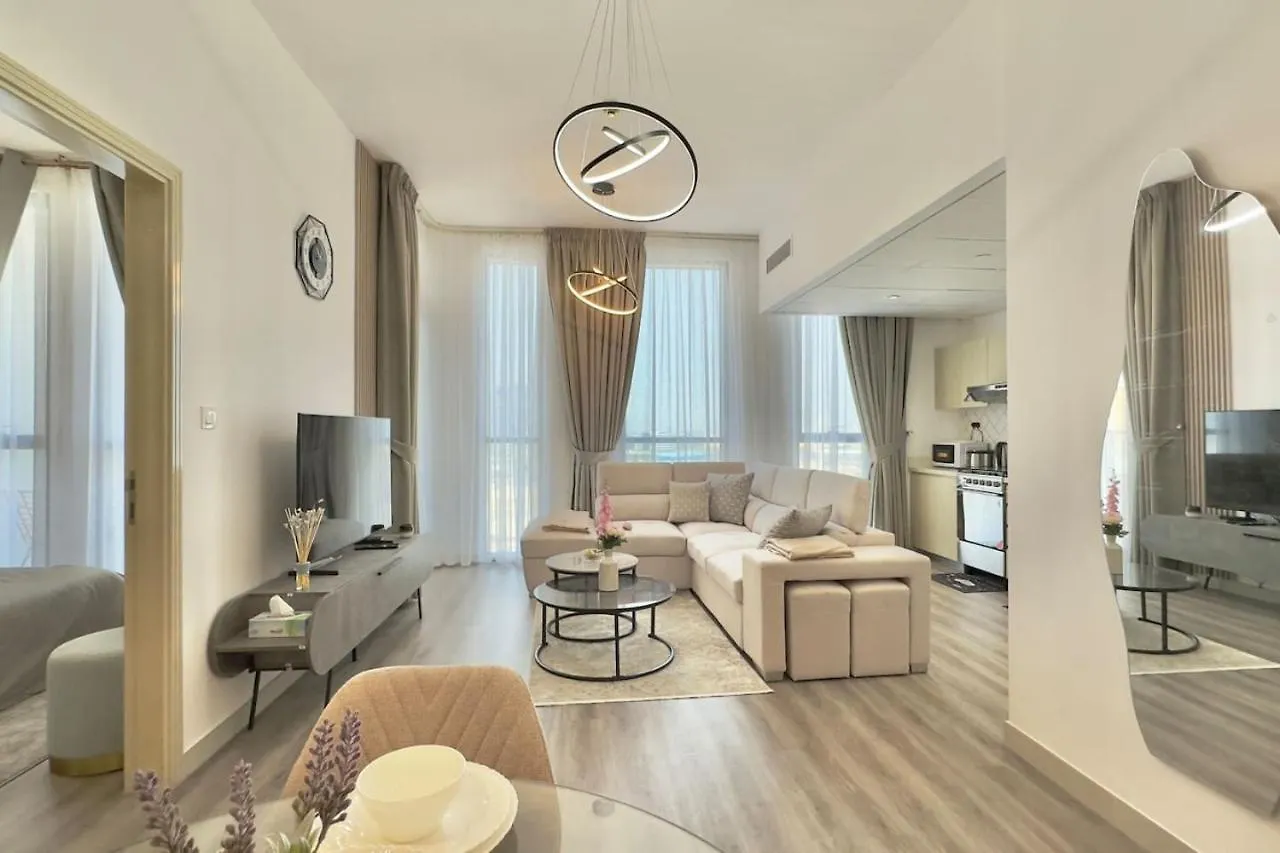 Sleek 1Br Getaway At Dania 1 With Inviting Balcony By Vibel Apartment Dubai